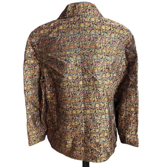 Button down jacket - Picture 3 of 6